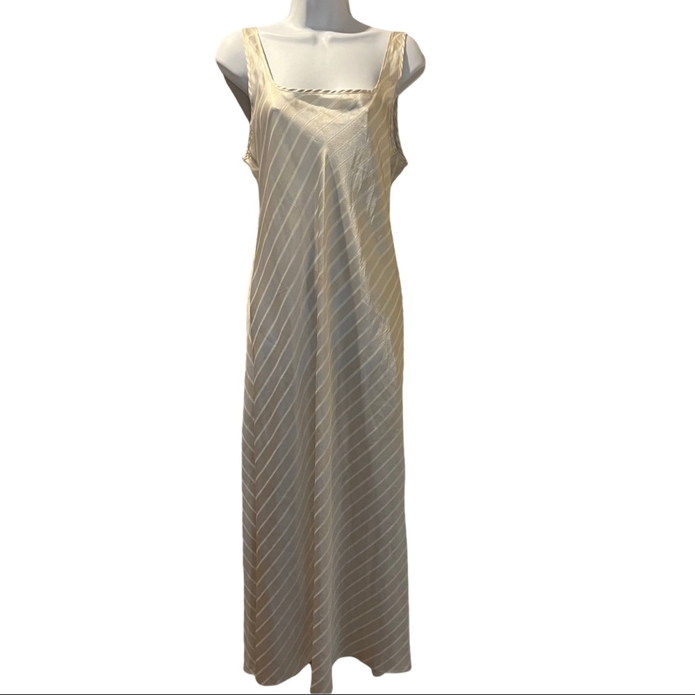 Vintage Valentino Intimo Slip Maxi Dress Nightgown Gown Size Medium - Picture 1 of 9